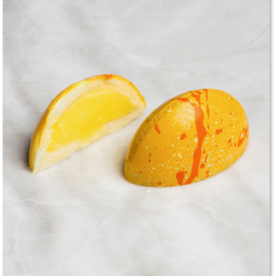 Sprayed Chocolate Praline